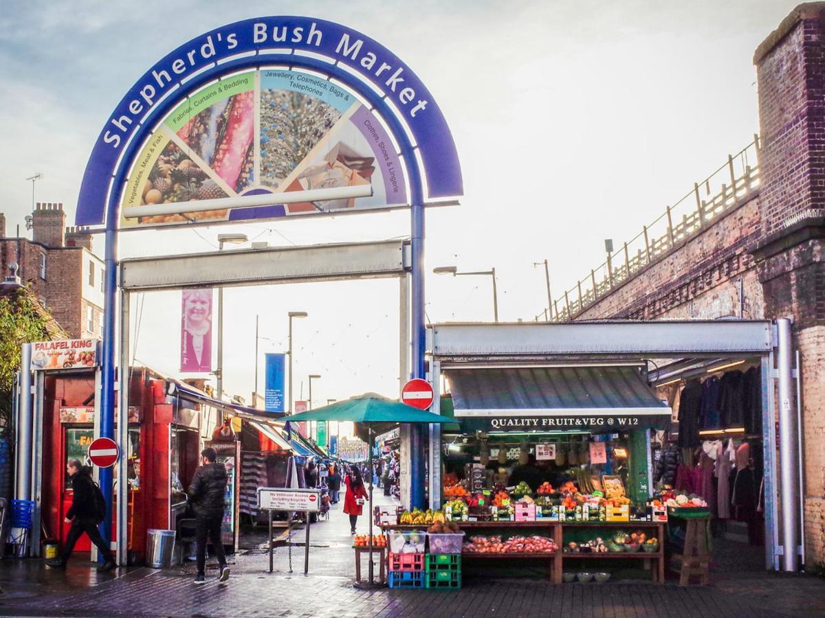 1-Bed Apartment, Close To Kensington Olympia With Free Wi-Fi & Netflix 런던 외부 사진